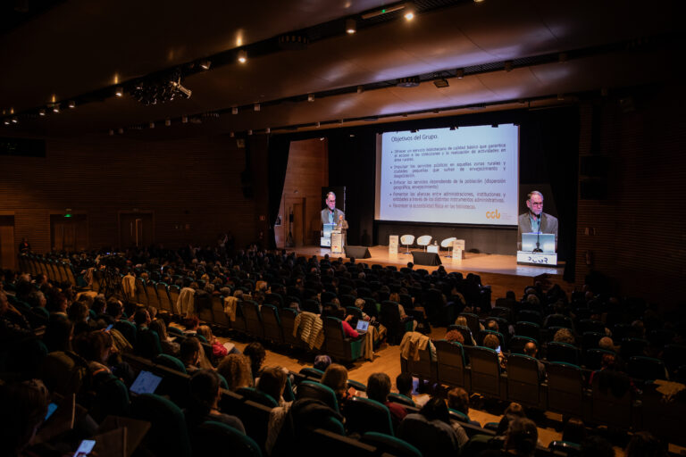 XII Congreso Nacional de Bibliotecas Públicas, talleres, ponencias y mucho más (Granada)